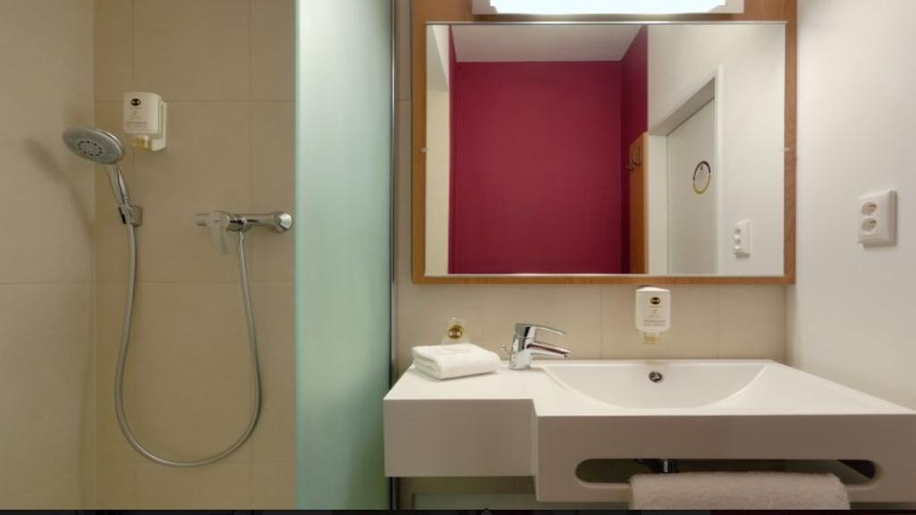 Hotel Paris Noisy-le-sec